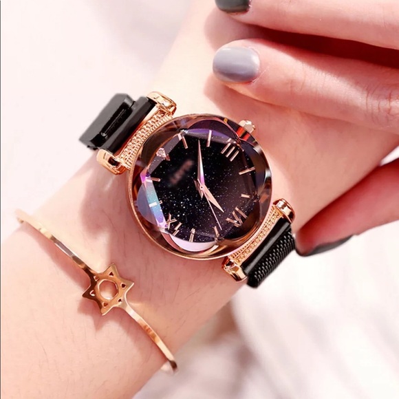 Watch - Picture 3 of 6